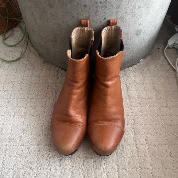 Poppy Barley Chestnut Ankle Booties - Picture 3 of 9